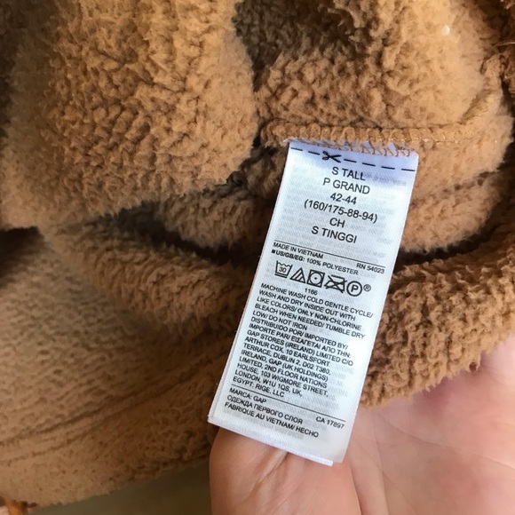 Gap teddy bear sweater size S - Picture 3 of 4